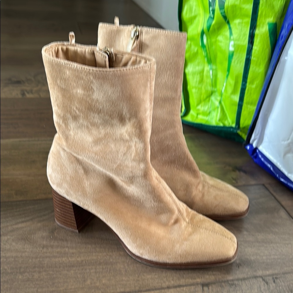 Women's Tan Ankle Boots
